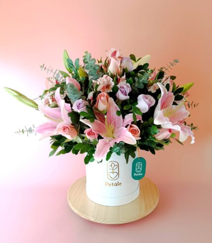 box de rosas y lirios