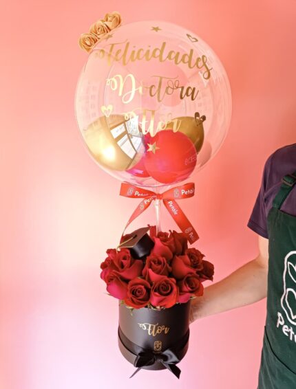 box de rosas y globo personalizado