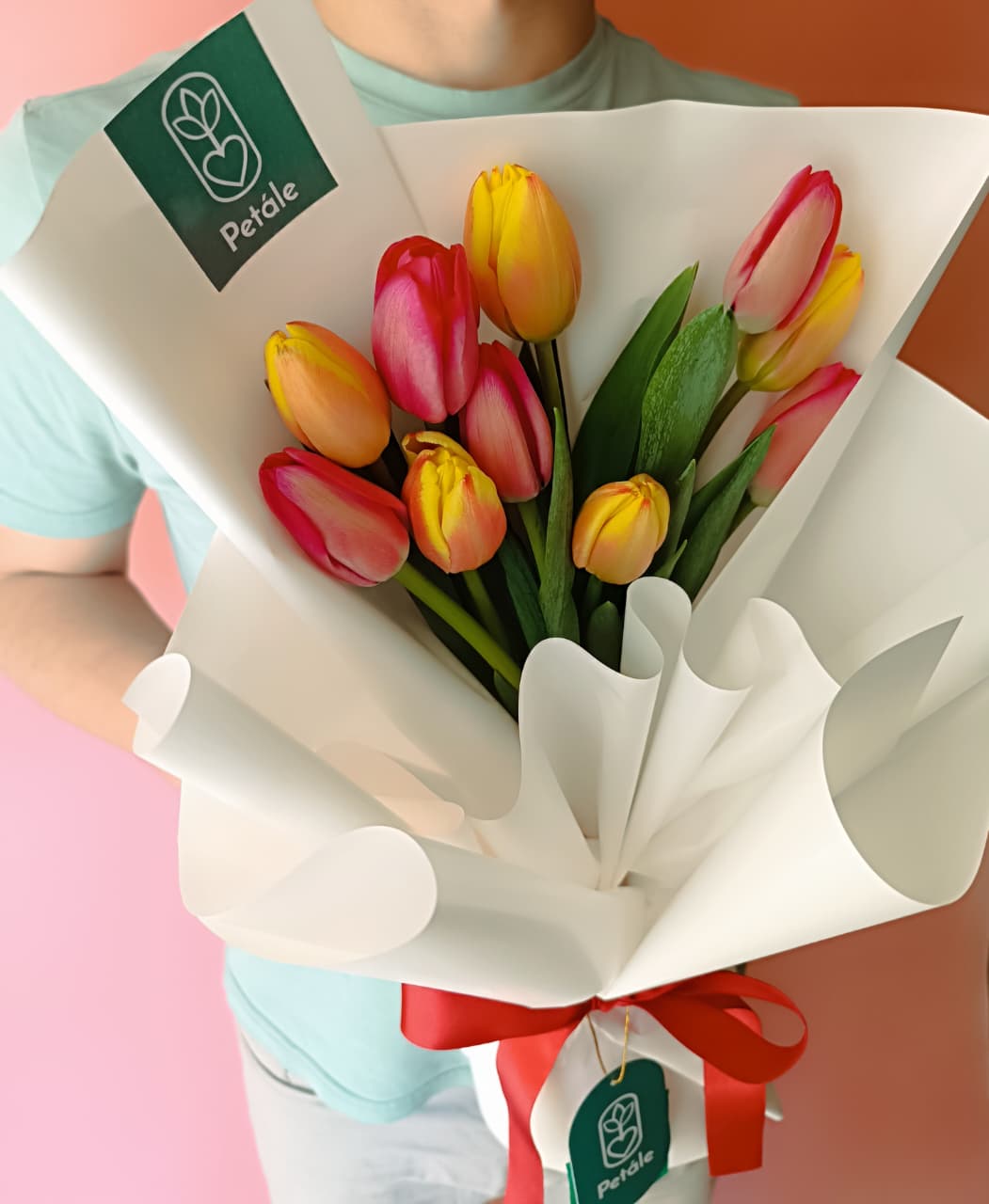 ramo de 10 tulipanes ramo de 10 tulipanes