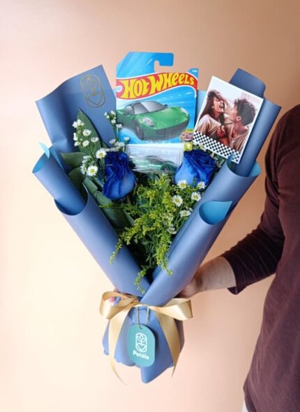 ramo de 2 rosas hotwheels